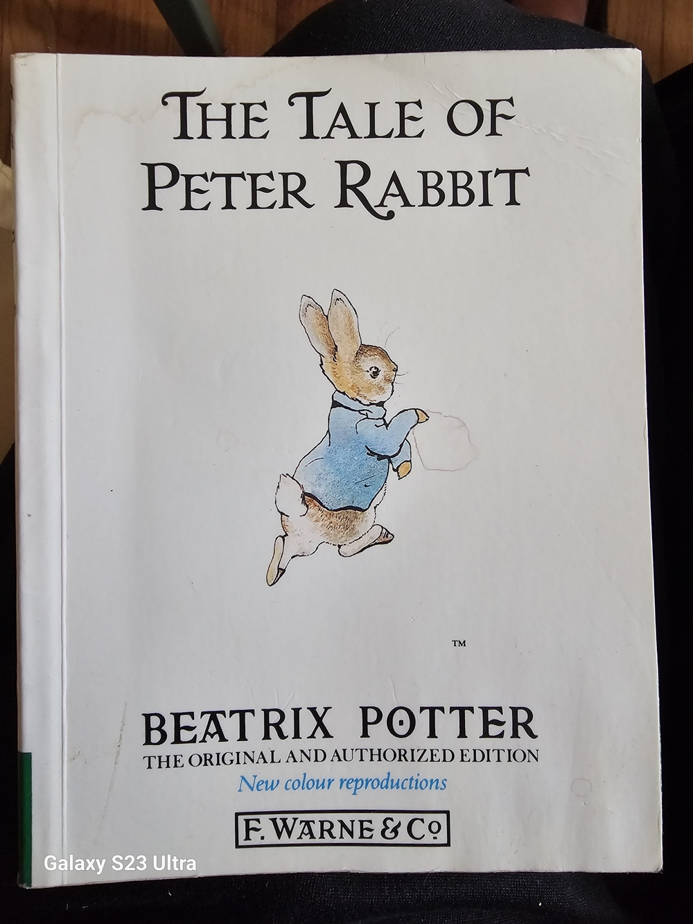 The Tale of Peter Rabbit Book - White with Blue Illustration Set Of 6 Bk